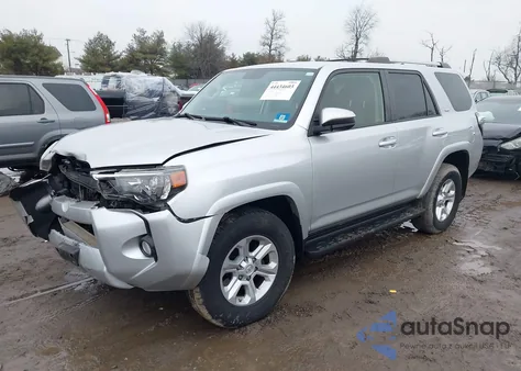 2019 Toyota 4Runner Sr5 z USA, uszkodzony, nr VIN JTEBU5JR3K5624125